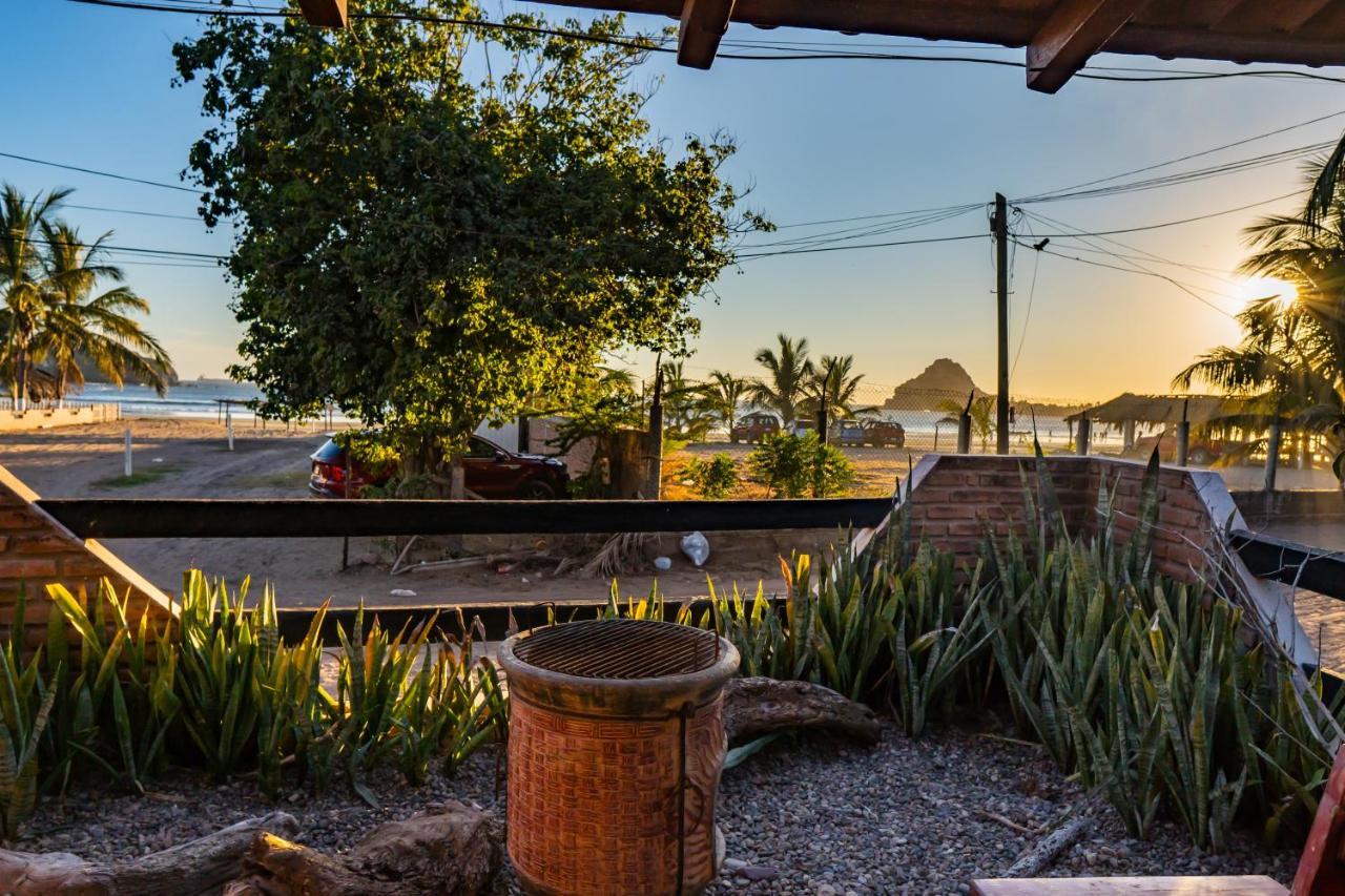 Casa Belen - Beautiful Beach View Home On Stone Island Isla La Piedra Bagian luar foto